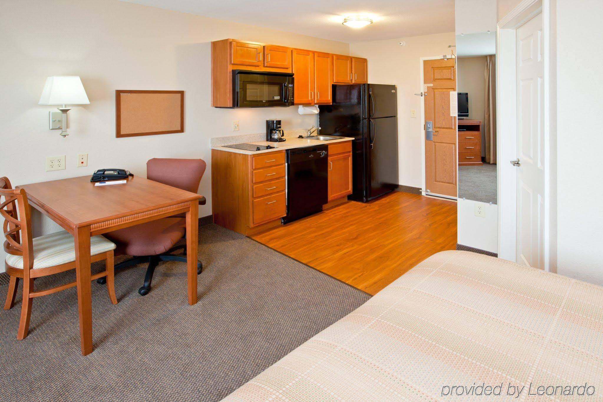 Candlewood Suites Indianapolis Northwest By Ihg Екстериор снимка